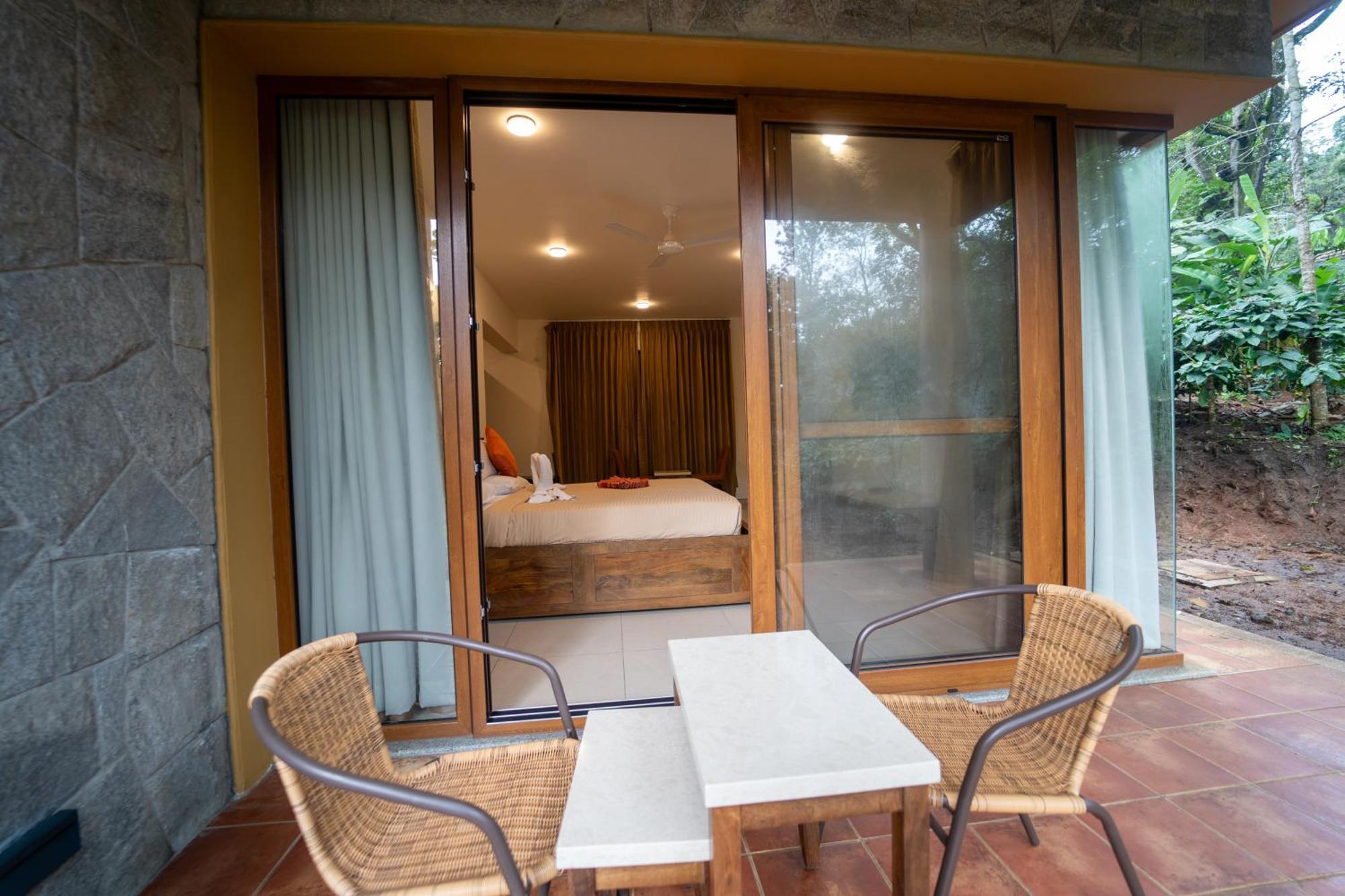 Hotel The Birchwood Retreat, Madikeri Esterno foto